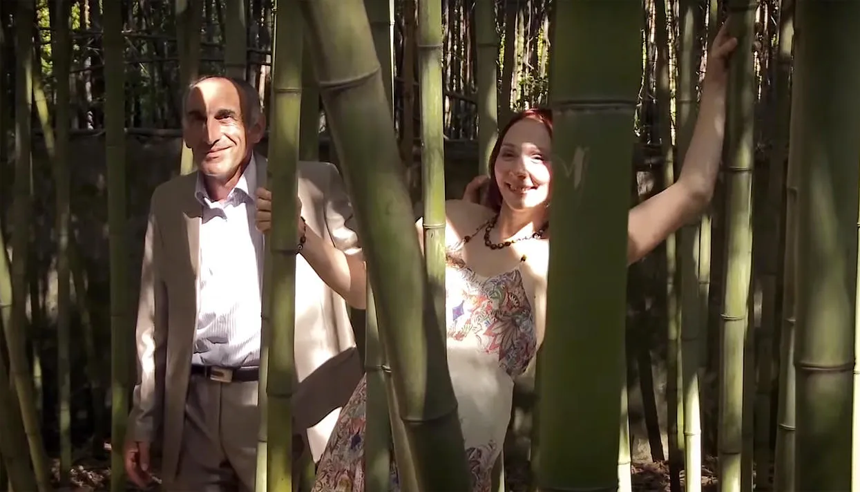 Кадр: «Эффект домино»