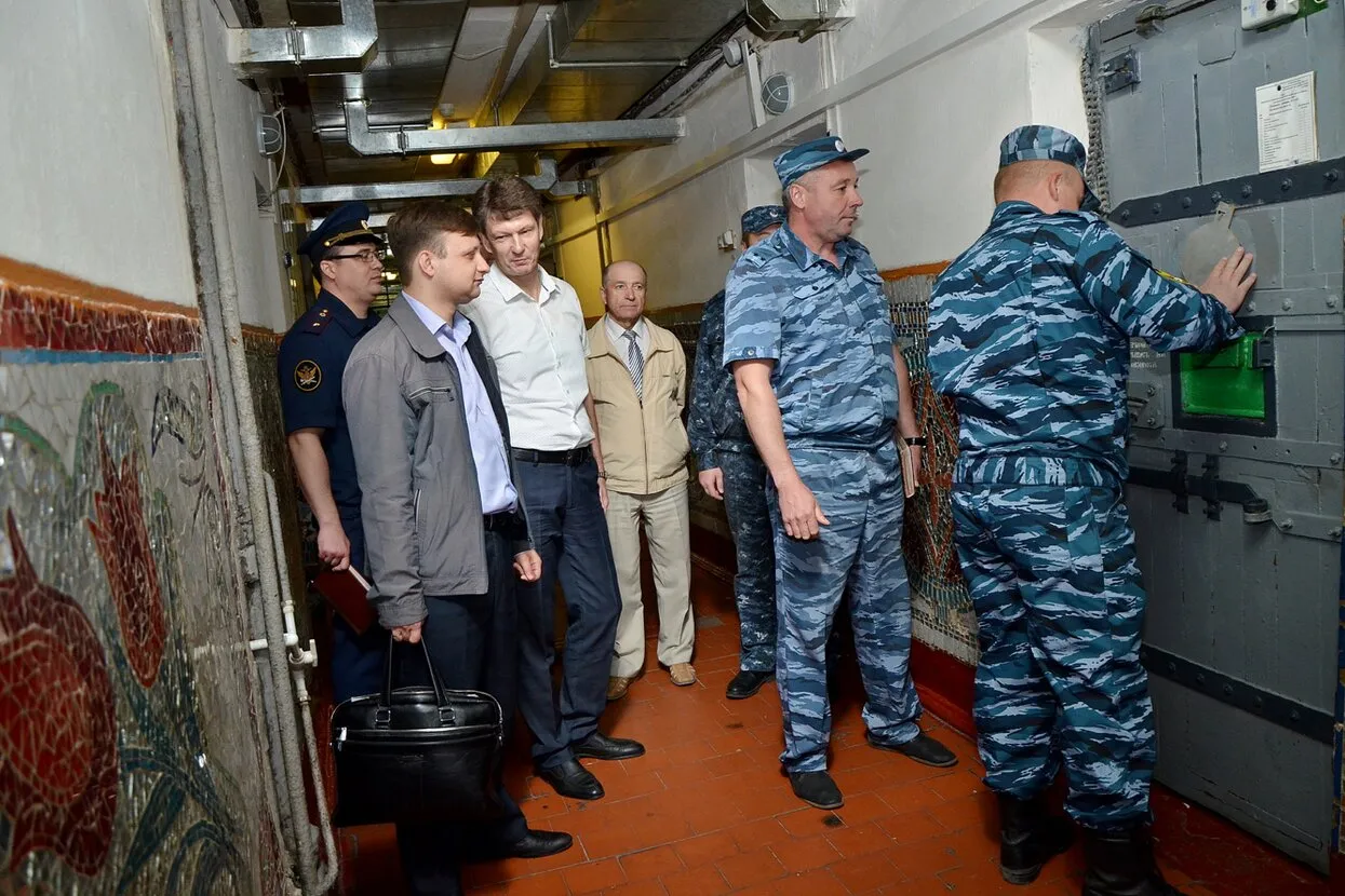 <a href="http://www.fsin.su/" target="_blank">Федеральная служба исполнения наказаний</a>