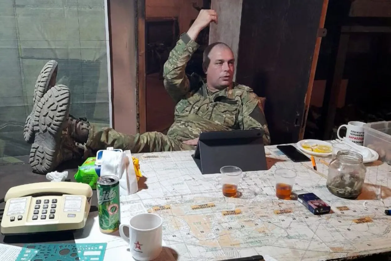 Фото из архива переписок