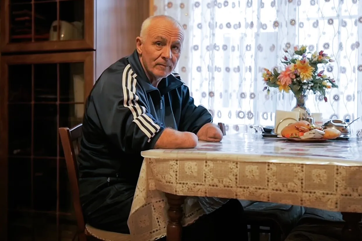 <a href="https://www.youtube.com/watch?v=XE2hisa-kdY" rel="noopener noreferrer" target="_blank">Crew Against Torture</a> / YouTube